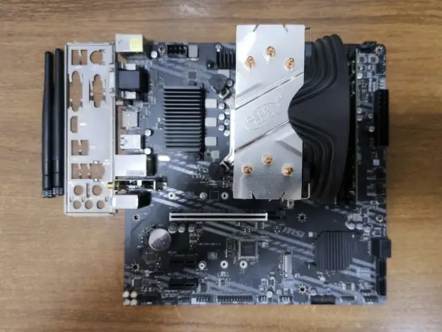 Материнская плата комплект I5 10400F 4.30GHz, Душанбе