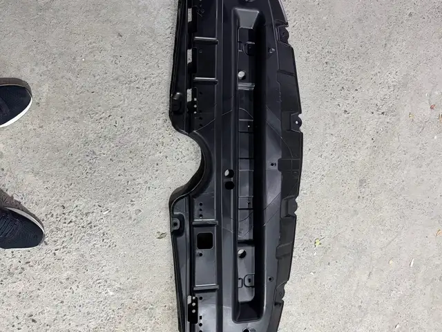 Защитник Toyota Siena 2015, Душанбе