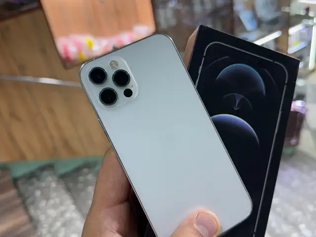 Apple iPhone 12 Pro, 128 gb, White Titanium, Душанбе