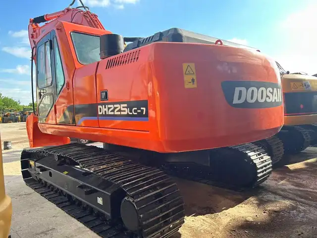 Экскаватор Doosan DH225, Душанбе