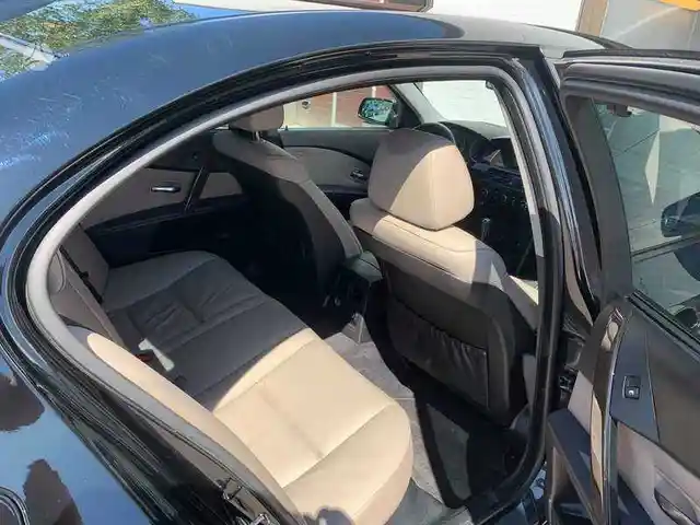 Сиденья и обшивка салона BMW E60, Худжанд