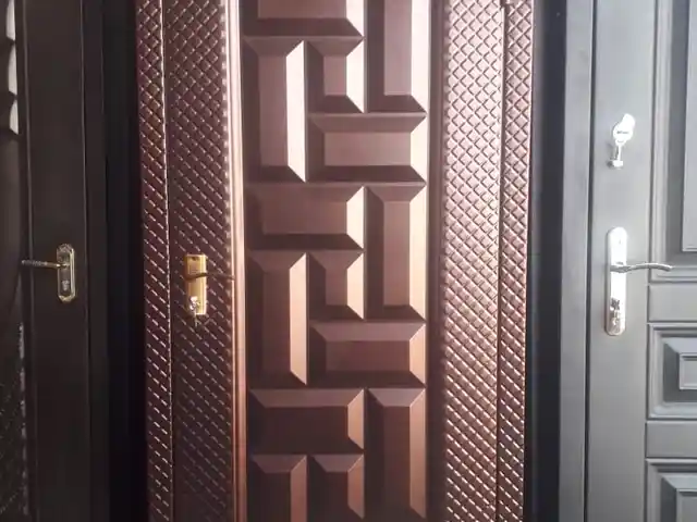 Железная дверь, Душанбе