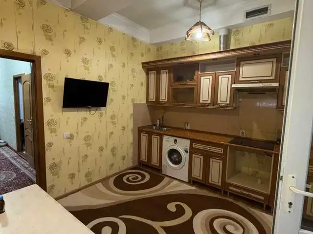 3-комн. квартира, 5 этаж, 100м², 82 мкр, Душанбе