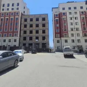 2-комн. квартира, Цокольный этаж, 50 м², 20, Худжанд