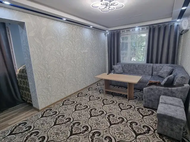 2-комн. квартира, 1 этаж, 41 м², Универмаг, Хуҷанд