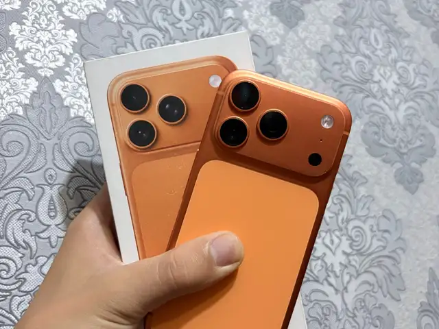 Apple iPhone 17 Pro, 256 gb, Cosmic Orange, Ёвон