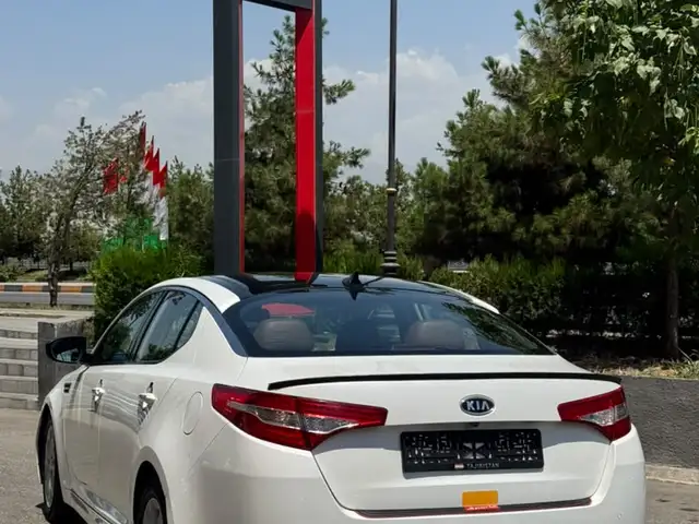 Kia K5, 2012, Душанбе - 3