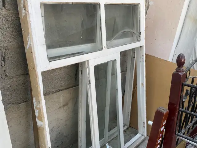 Окно, Хуҷанд