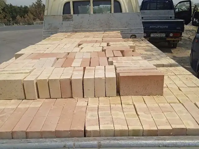 Кирпичи пухта, Душанбе