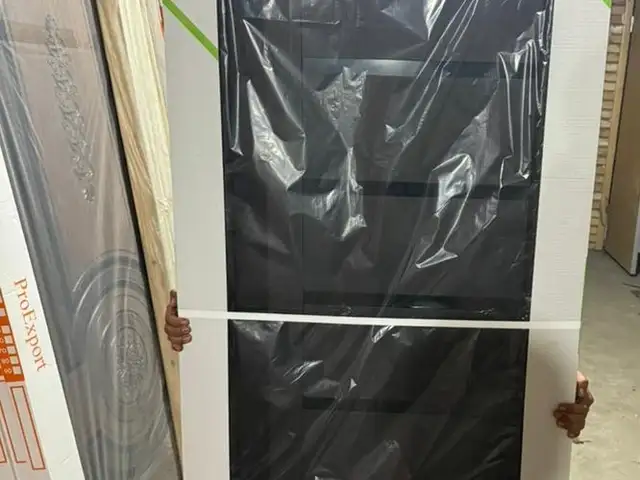 Дверь, Душанбе