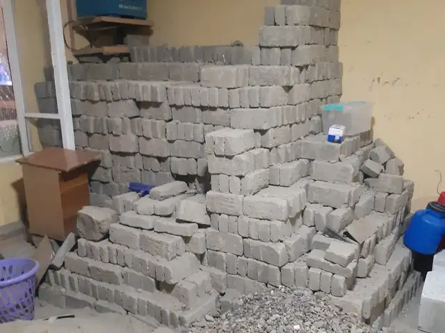 Хишти хом, Худжанд
