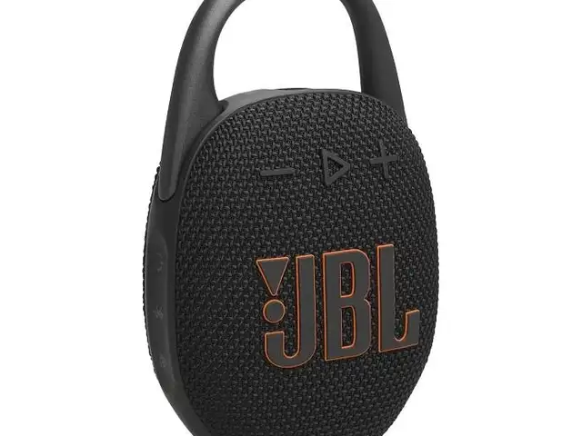 Портативная колонка JBL Clip5 Portable Wireless Speaker CLIP5-BK черный, Душанбе