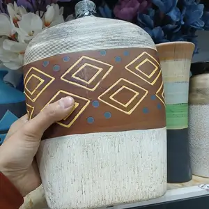 Ваза, Душанбе