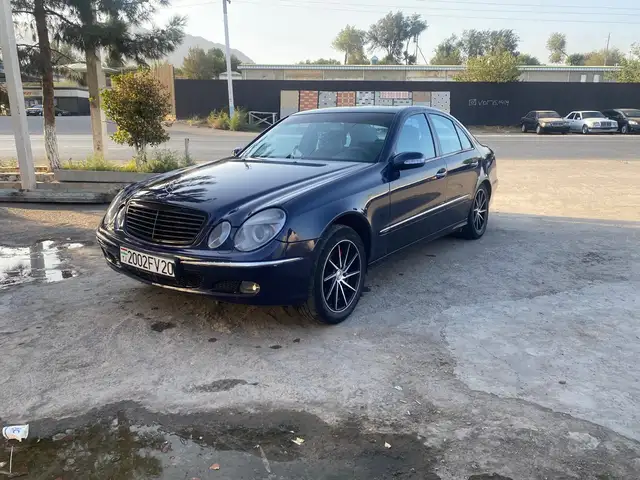 Mercedes-Benz E class