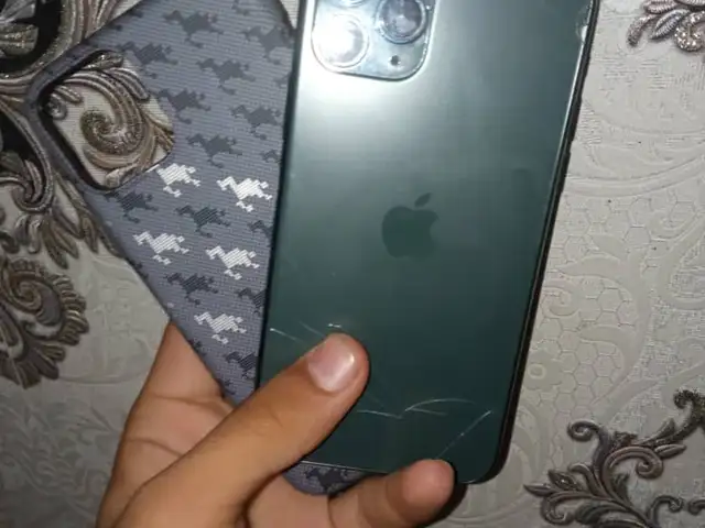 Apple iPhone 11 Pro, 64 gb, Midnight Green, Душанбе
