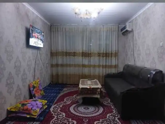 2-комн. квартира, 2 этаж, 55м², 33 мкр, Хуҷанд