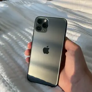 Apple iPhone 11 Pro, 64 gb, Midnight Green, Худжанд