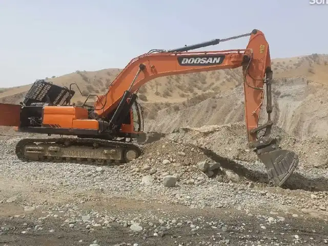 Экскаватор Doosan 300, 2020, Душанбе