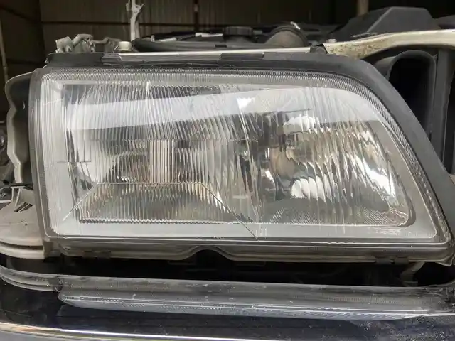 Фара на Mercedes-Benz W202, Худжанд