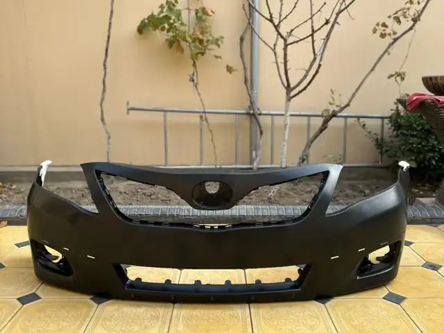Передний бампер Toyota Camry 2 se 45, Худжанд
