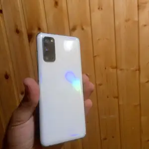 Samsung galaxy s20 5G, Душанбе