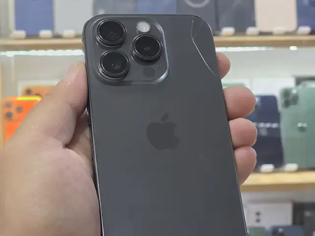Apple iPhone 15 Pro, 256 gb, Black Titanium, Душанбе