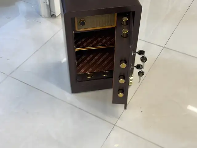 Сейф, Душанбе
