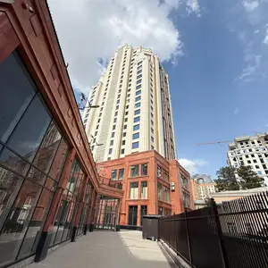 1-комн. квартира, 10 этаж, 52 м², исмоили сомони, Душанбе