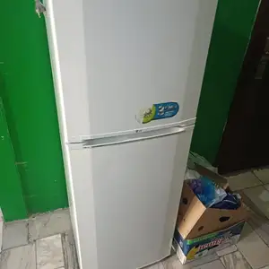Холодильник LG б/у в отличном состоянии, Душанбе