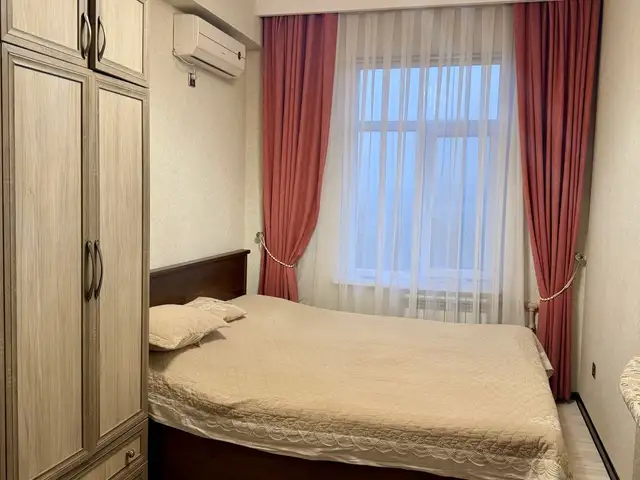 3-комн. квартира, 12 этаж, 145м², И.Сомони, Душанбе - 3