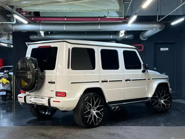 Mercedes-Benz G class