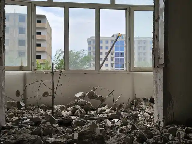 Сурохкуни ва буридани бетонхо бо фармоиш, Худжанд
