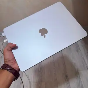 Ноутбук Apple MacBook Air 13, Бохтар (Курган-Тюбе)