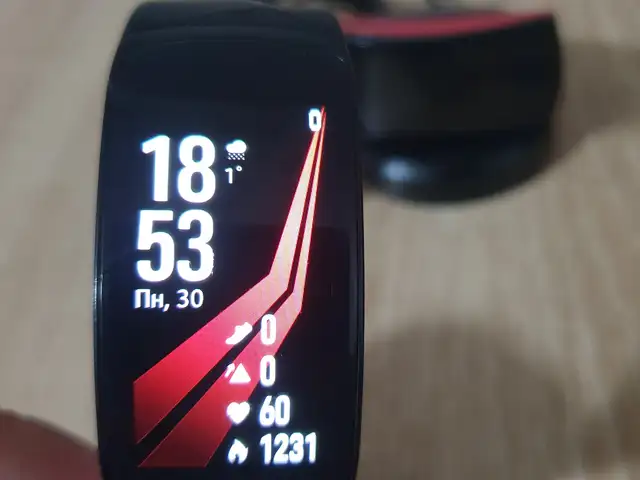 Смарт-часы Samsung Galaxy Gear Fit 2pro, Бохтар (Курган-Тюбе)