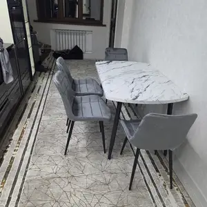 Стол и стулья, Душанбе