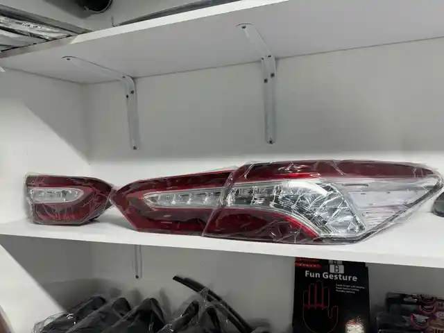 Задние стоп фары на Toyota Camry 6, Душанбе