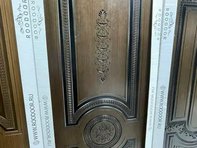 Дверь, Душанбе