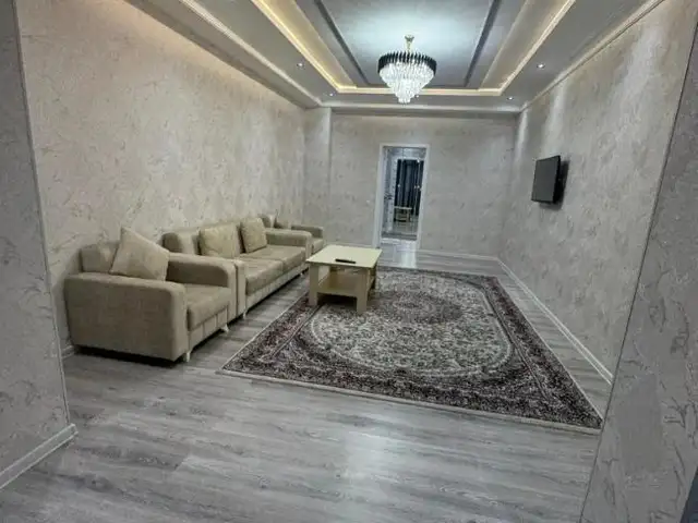 2-комн. квартира, 2 этаж, 100м², сомони, Душанбе