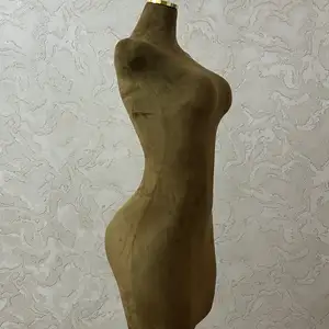 Маникен, Душанбе