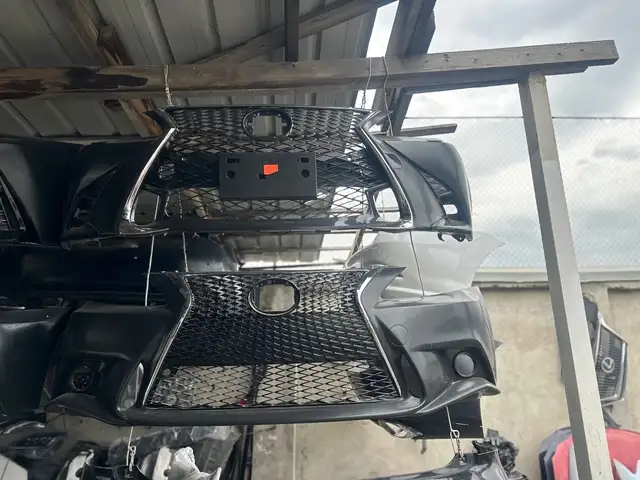 Передний бампер от Lexus is 250, Душанбе