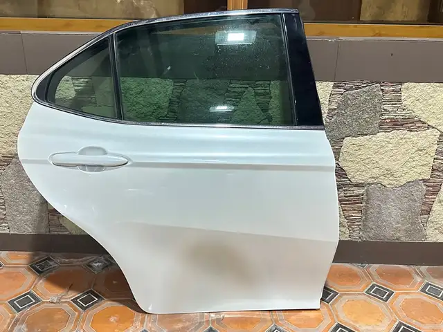 Дверь задний правый Toyota Camry xv70 75, Худжанд