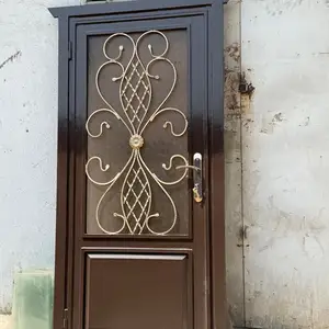 Дверь, Душанбе