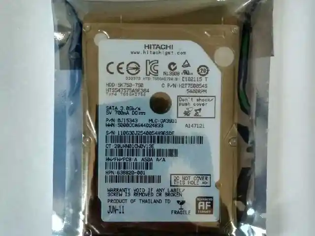 Жёсткий диск для ноутбука Hitachi 750Gb, Душанбе