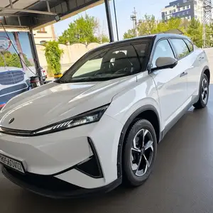 Dongfeng L7