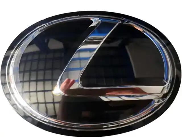 Знак от Lexus, Душанбе