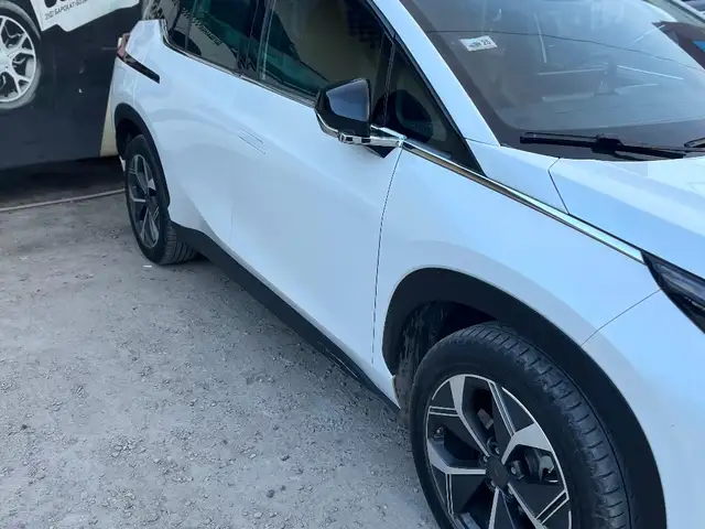 GAC Aion V plus