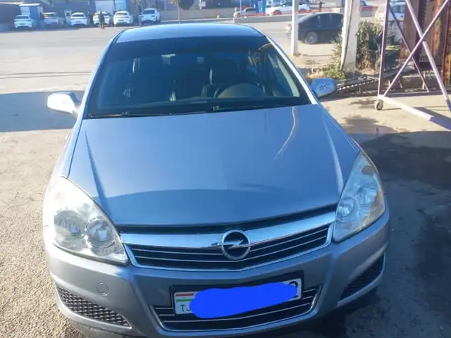 Opel Astra H