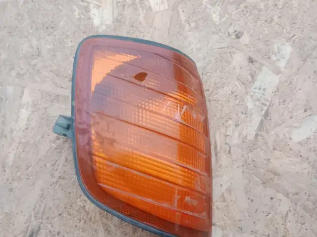 Поворотник на w124, Ашт
