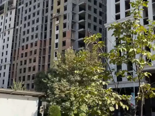 2-комн. квартира, 13 этаж, 121 м², Шохмансур, Душанбе