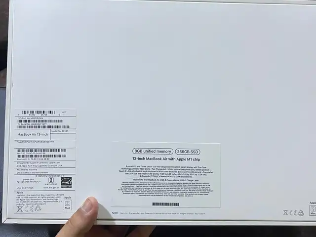 Ноутбук Аpple macbook air m1, Хуҷанд